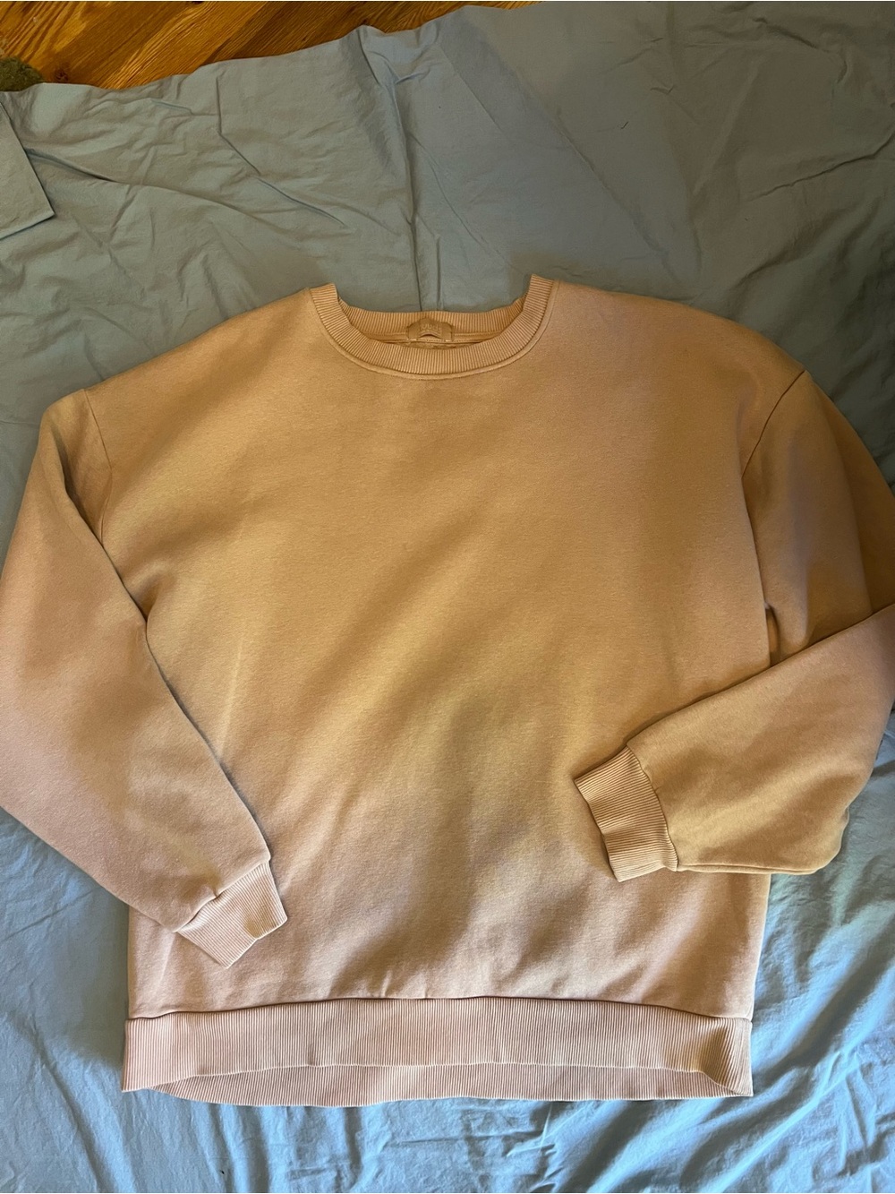 Nuuds crew neck oversized classic pullover sweatshirt pale butterscotch M